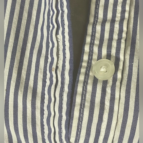 🔵5 For $15🔵 Mizit Blue & White Stripe Button Down - Picture 6 of 7